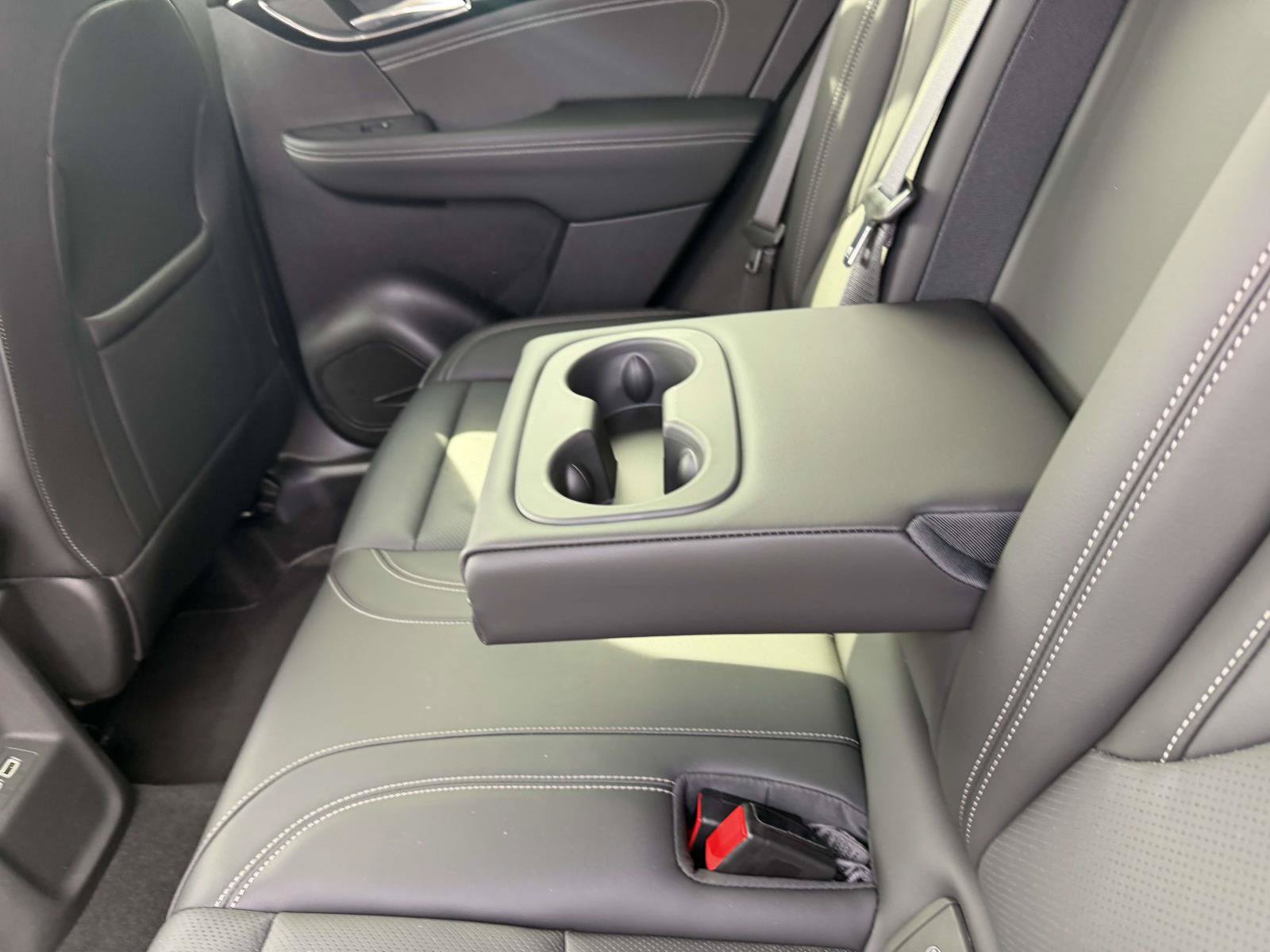 Certified 2023 Buick Envision Essence AWD/4WD image 14