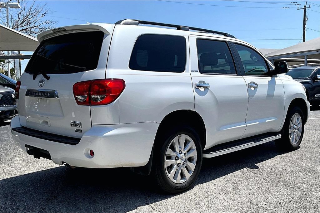 Used 2016 Toyota Sequoia Platinum AWD/4WD image 8