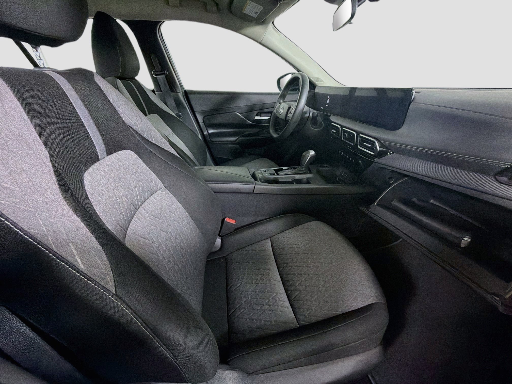 Used 2026 Nissan Sentra SV w/ Floor Mat Package FWD image 28