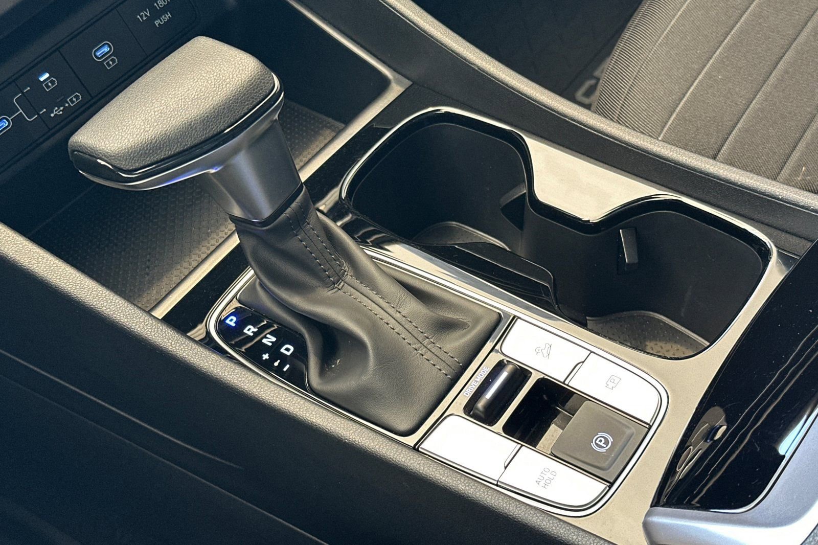 Certified 2025 Hyundai Santa Cruz SE image 23