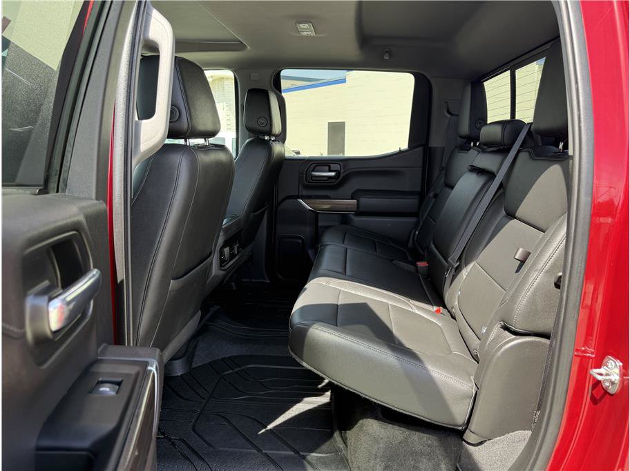 Used 2019 Chevrolet Silverado 1500 LT Trail Boss AWD/4WD image 17