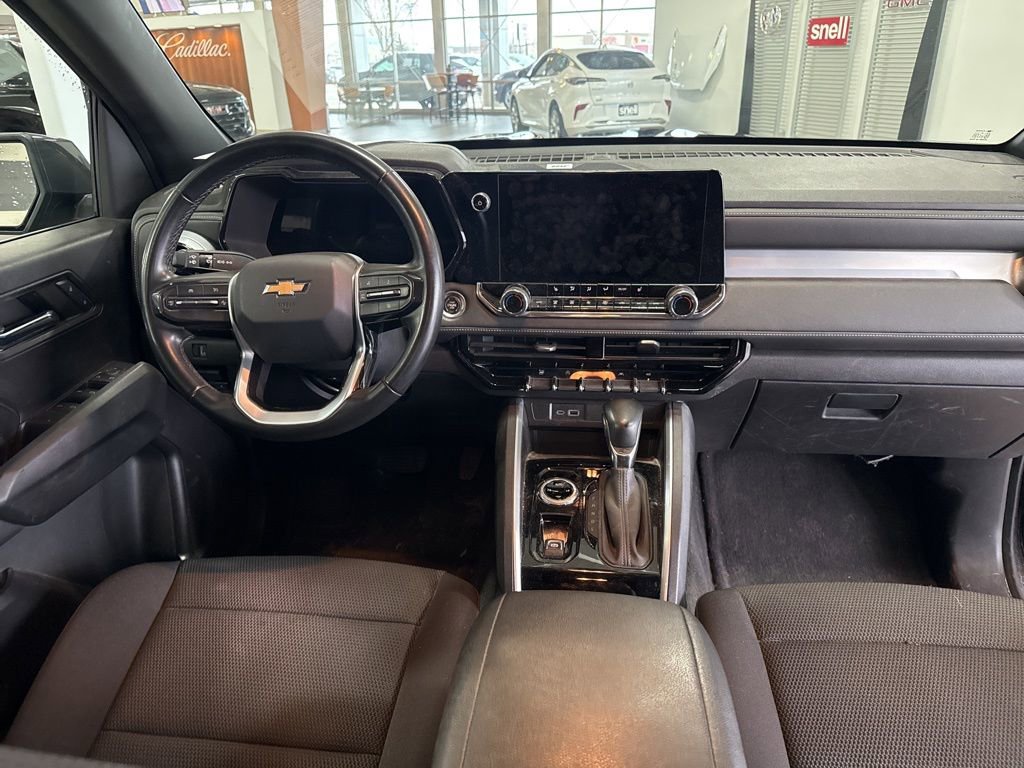 Used 2023 Chevrolet Colorado LT w/ LT Convenience Package II image 8