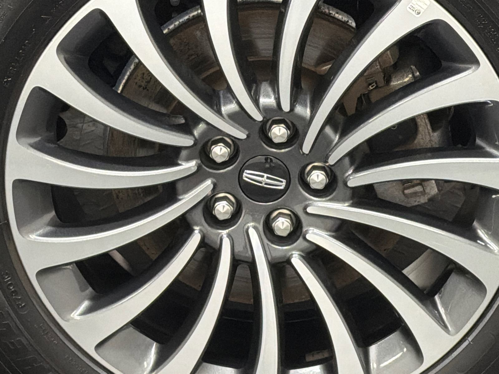 Certified 2022 Lincoln Aviator AWD w/ Premium Package image 5