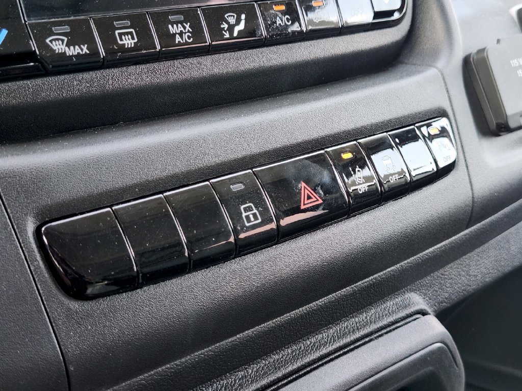New 2026 RAM ProMaster 2500 w/ Safety Group FWD image 23