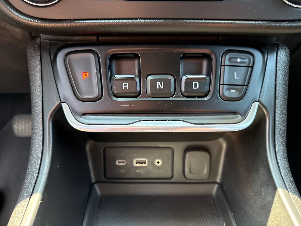 Certified 2020 GMC Terrain SLE w/ Driver Convenience Package AWD/4WD image 23