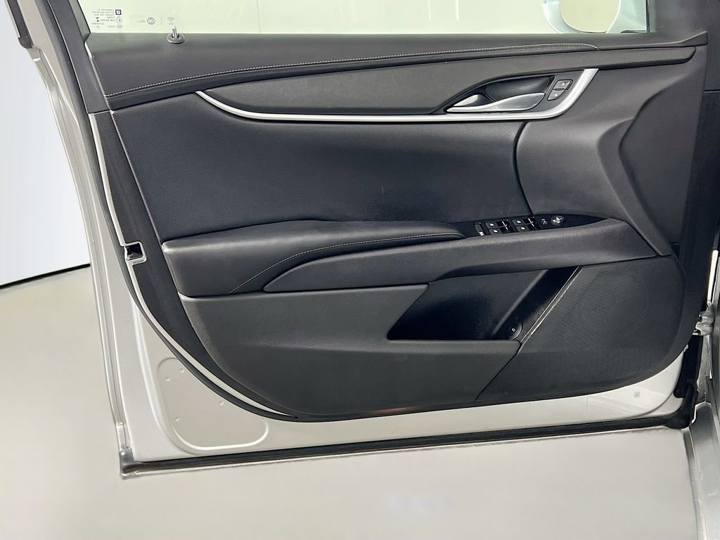 Used 2017 Cadillac XTS image 17