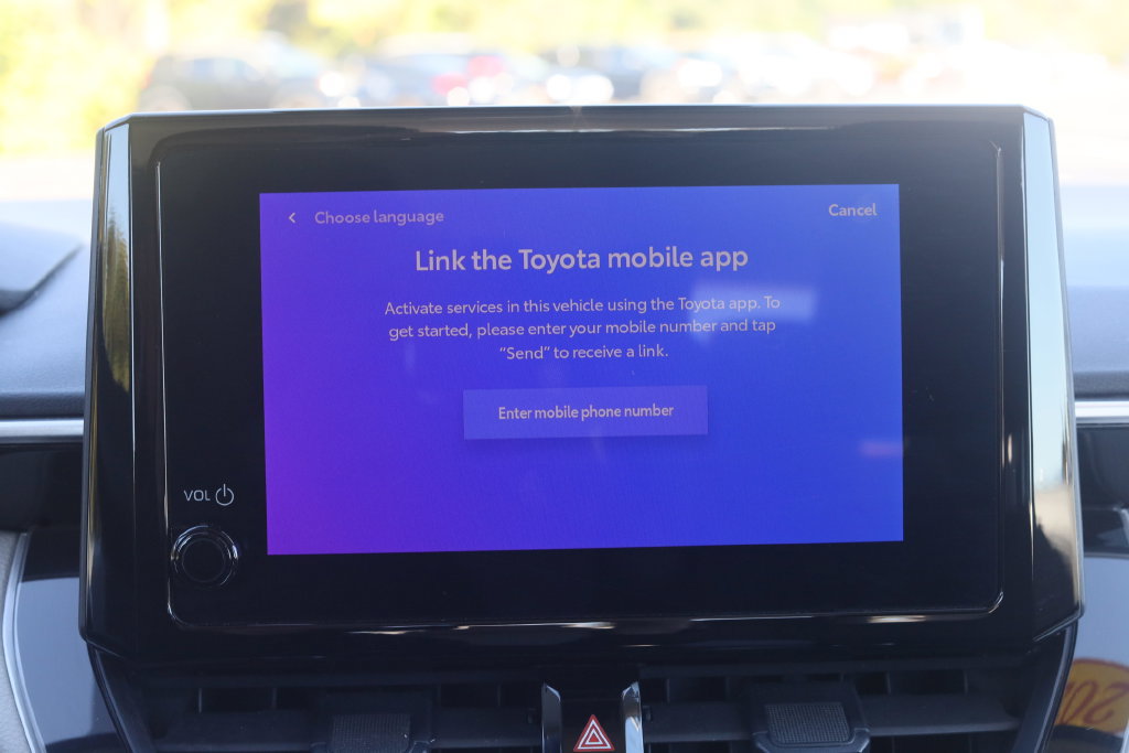 Used 2024 Toyota Corolla LE FWD image 13