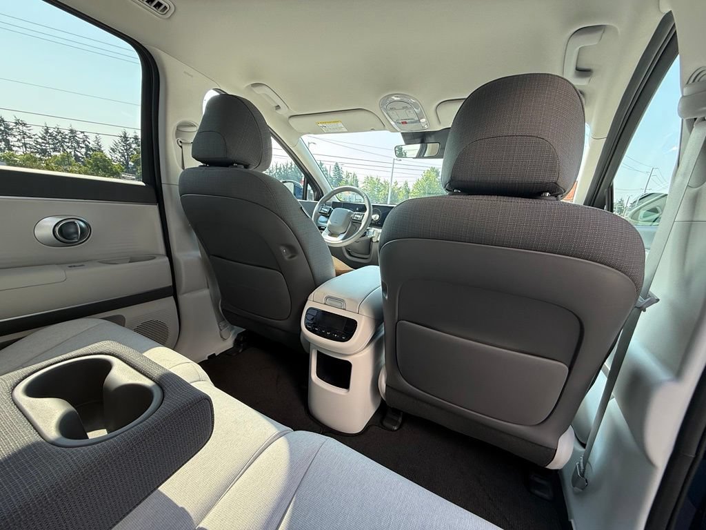 Certified 2026 Hyundai Ioniq 9 SE AWD/4WD image 21