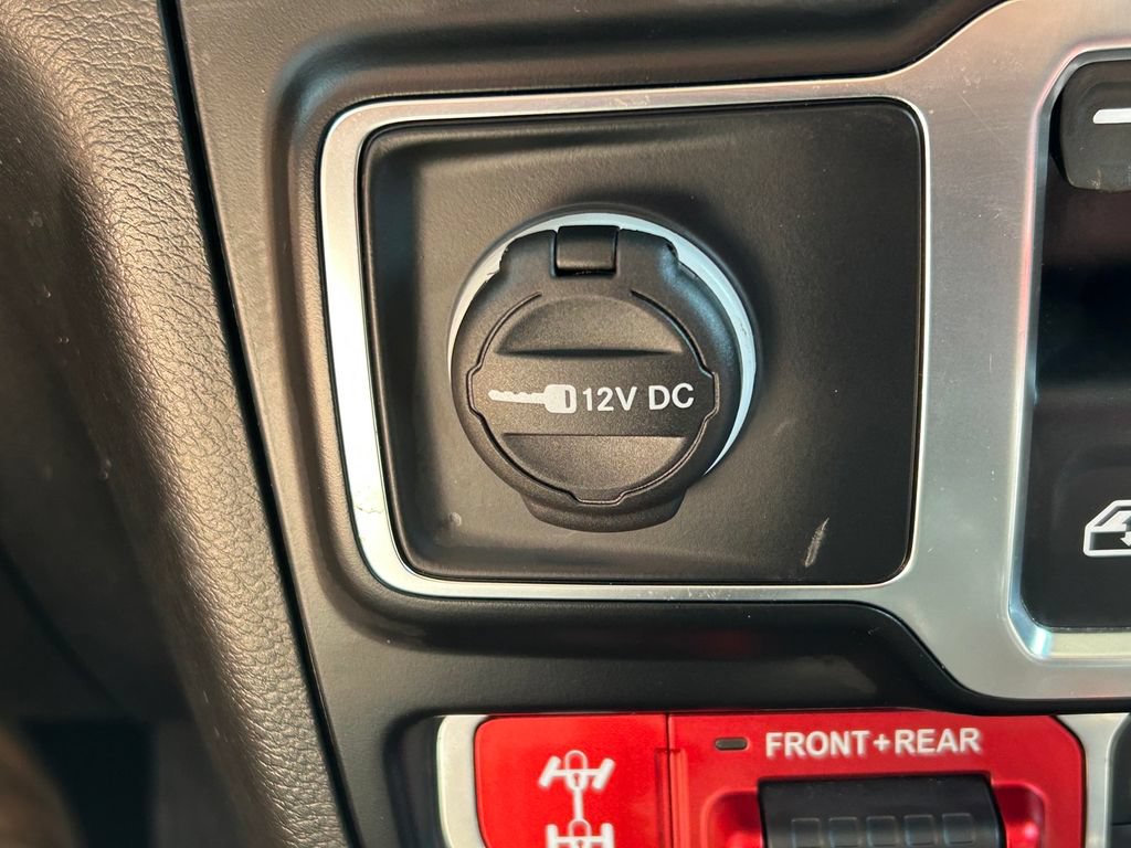 Used 2021 Jeep Wrangler Rubicon AWD/4WD image 28