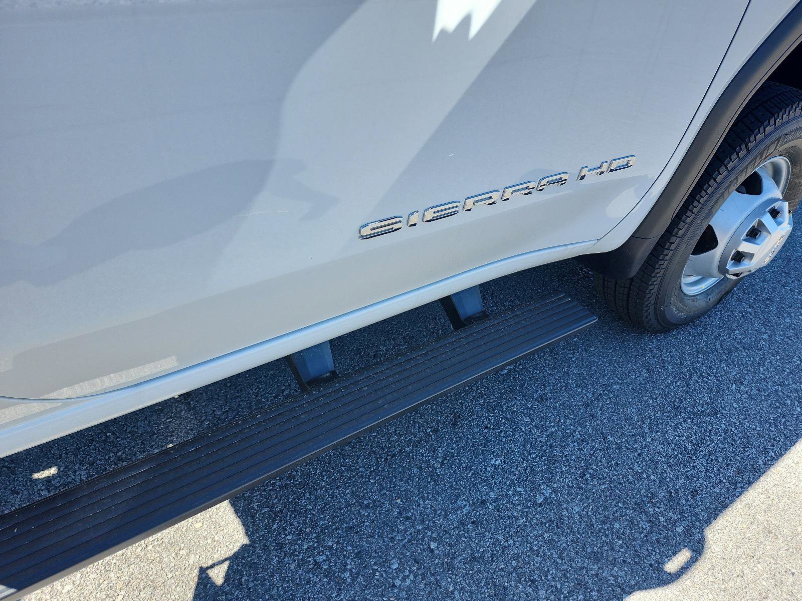 New 2026 GMC Sierra 3500 Pro w/ Convenience Package image 5