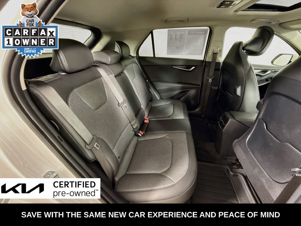 Certified 2025 Kia Niro FWD image 35
