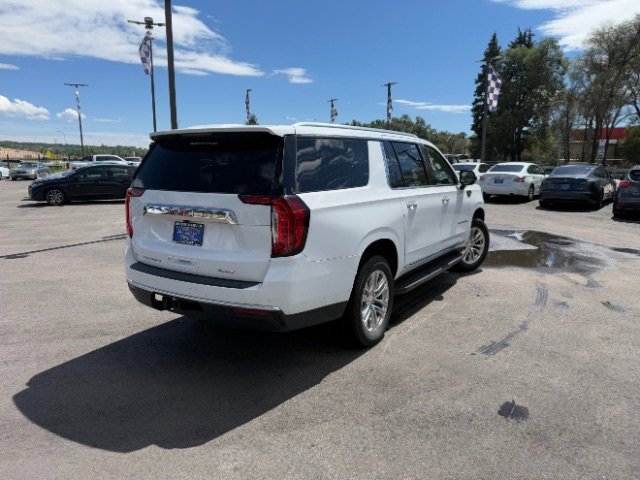 Used 2023 GMC Yukon XL SLT image 29