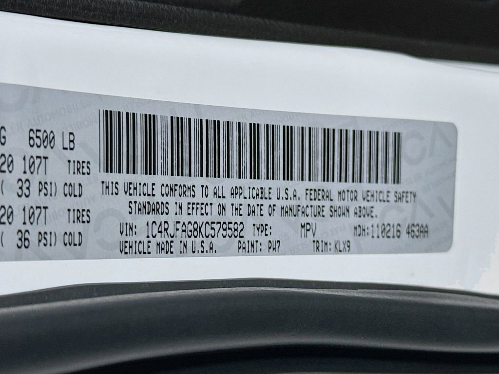 Used 2019 Jeep Grand Cherokee Altitude AWD/4WD image 37