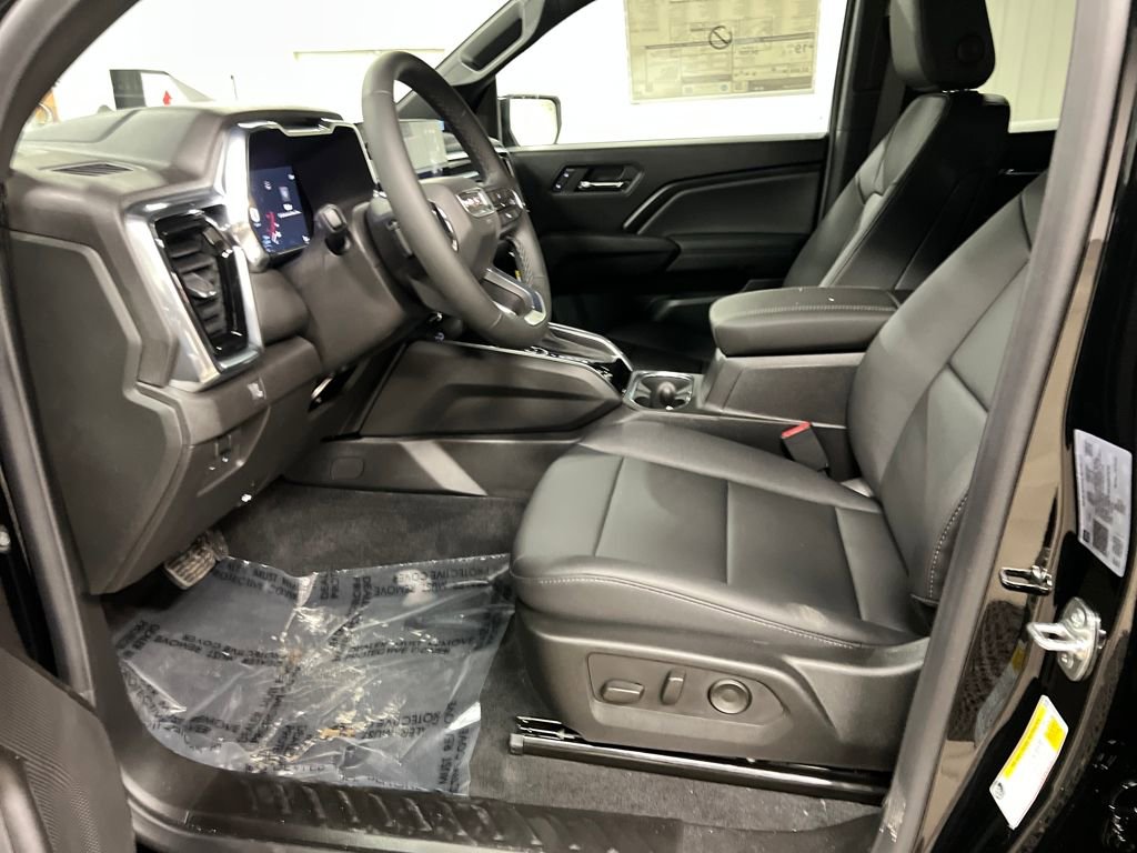 New 2026 GMC Canyon Elevation w/ Convenience Package image 12