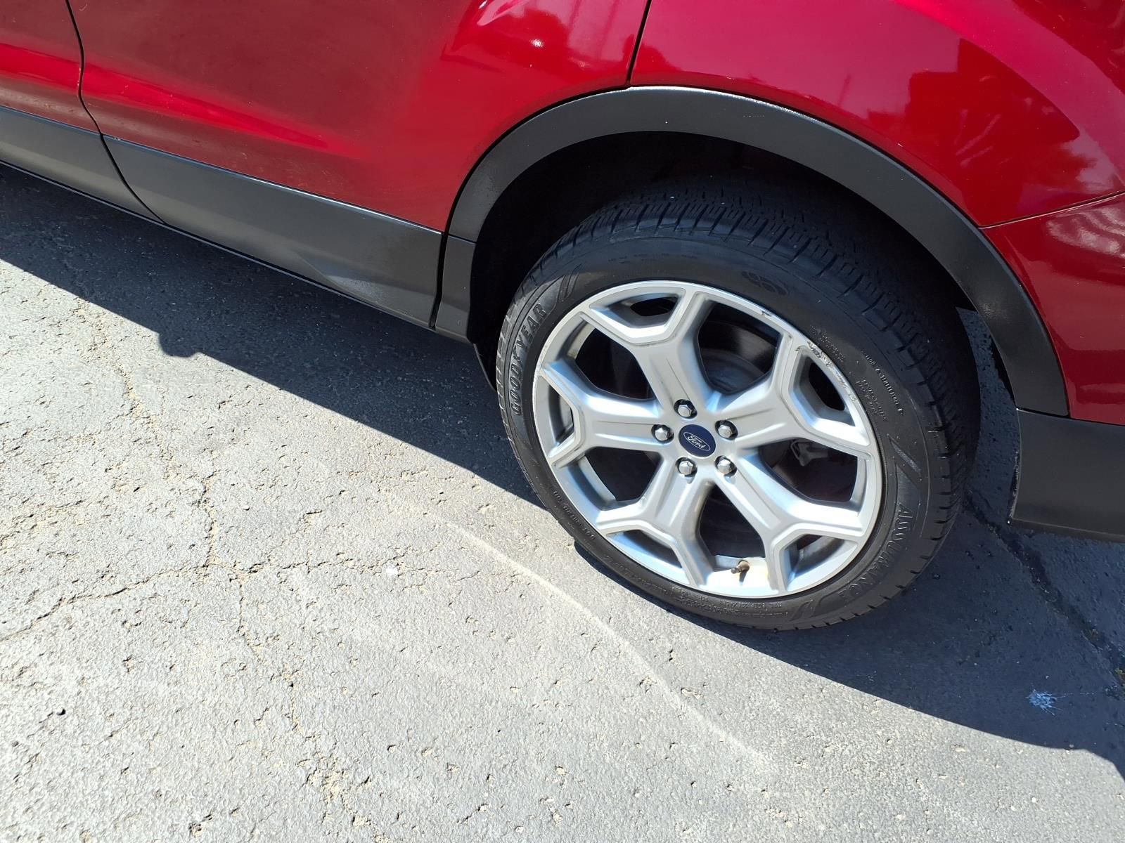 Used 2017 Ford Escape Titanium w/ Equipment Group 301A image 14