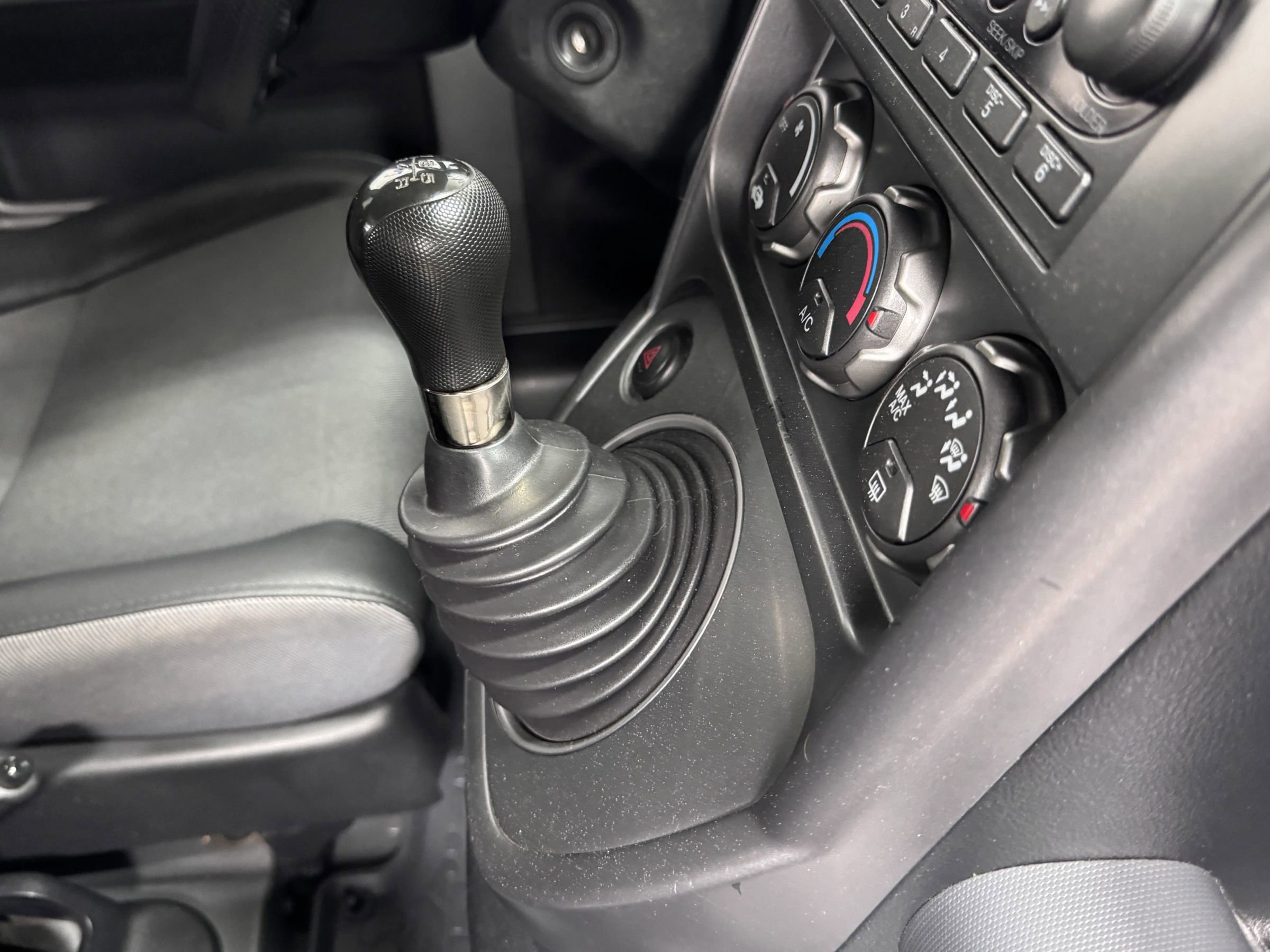 Used 2006 Honda Element EX-P image 11