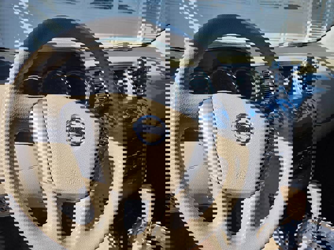 Used 2014 Nissan Murano S image 10