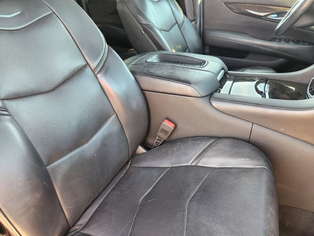 Used 2019 Cadillac Escalade ESV Platinum image 13