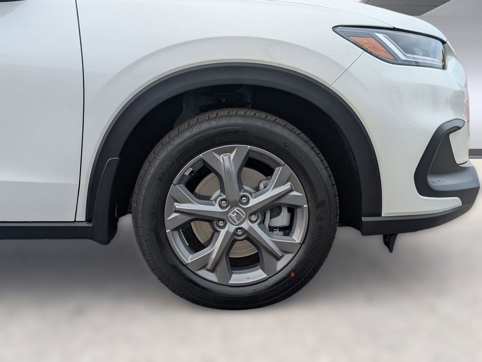 New 2026 Honda HR-V LX image 9