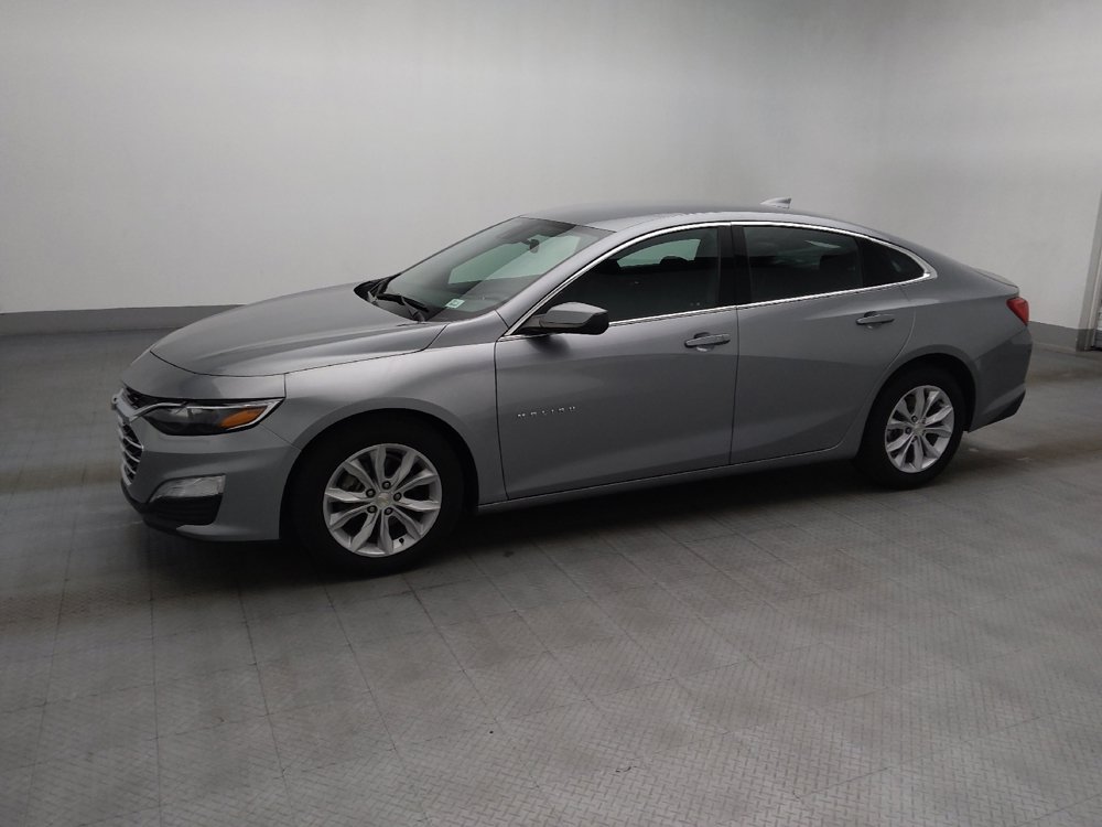 Used 2025 Chevrolet Malibu LT FWD image 2