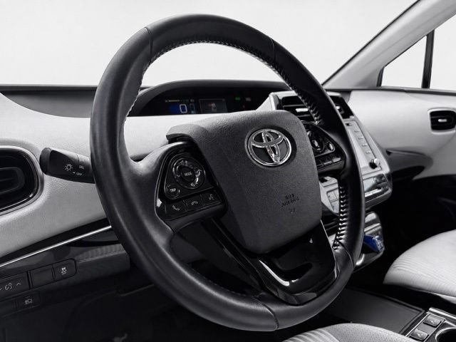 Used 2021 Toyota Prius Prime LE FWD image 15