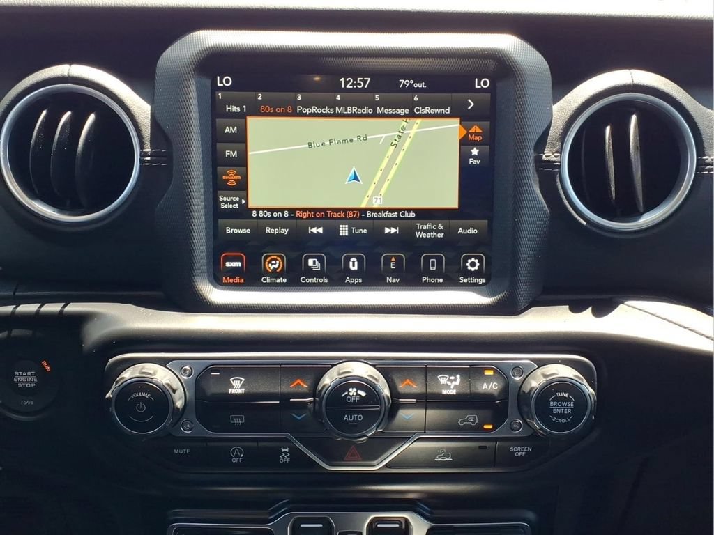 Used 2021 Jeep Wrangler Unlimited Sahara AWD/4WD image 20