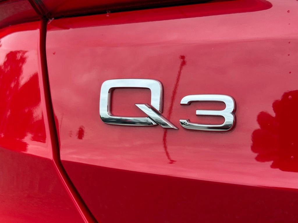 Used 2024 Audi Q3 2.0T Premium Plus AWD/4WD image 52