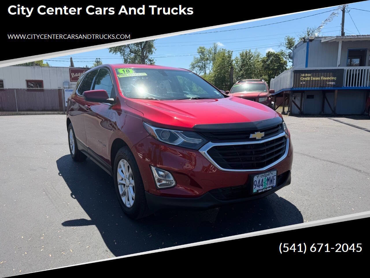 Used 2018 Chevrolet Equinox LT FWD image 1