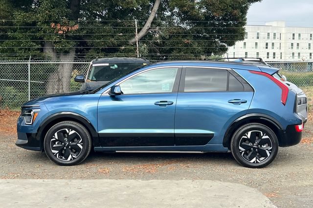 Used 2024 Kia Niro Wind FWD image 9