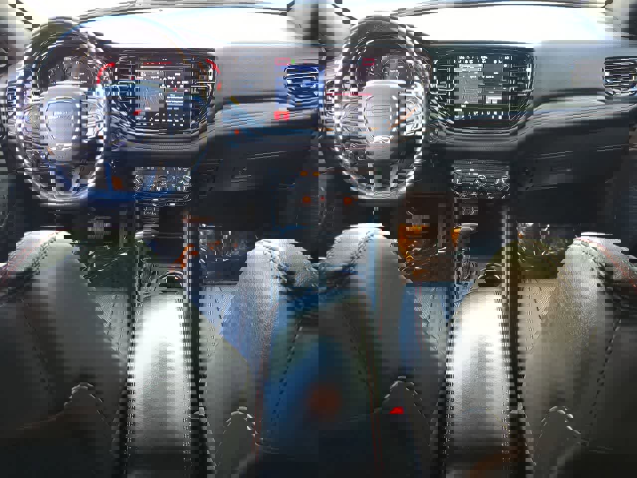 Used 2023 Dodge Durango GT image 16