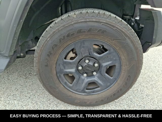 Used 2019 Jeep Wrangler Sport AWD/4WD image 10