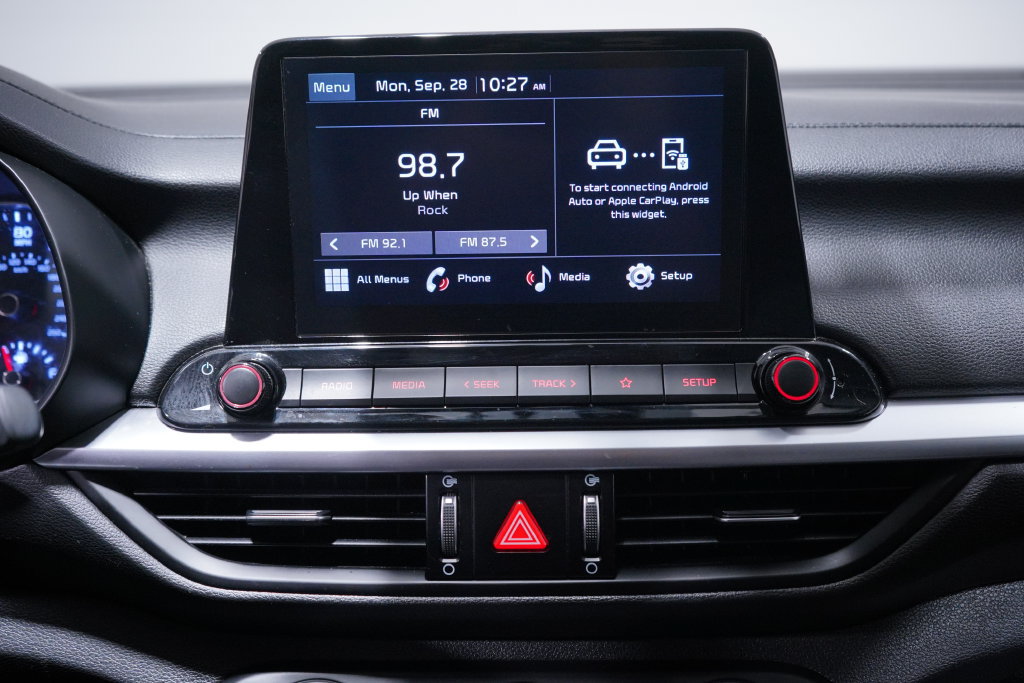 Used 2022 Kia Forte LXS FWD image 18