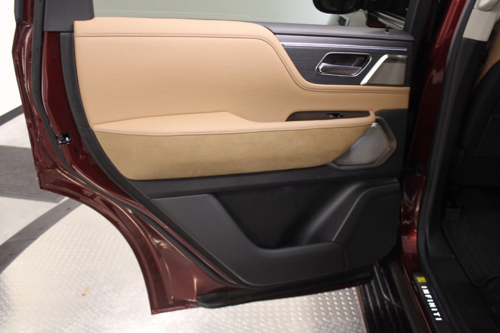 New 2025 INFINITI QX80 Sensory AWD/4WD image 39