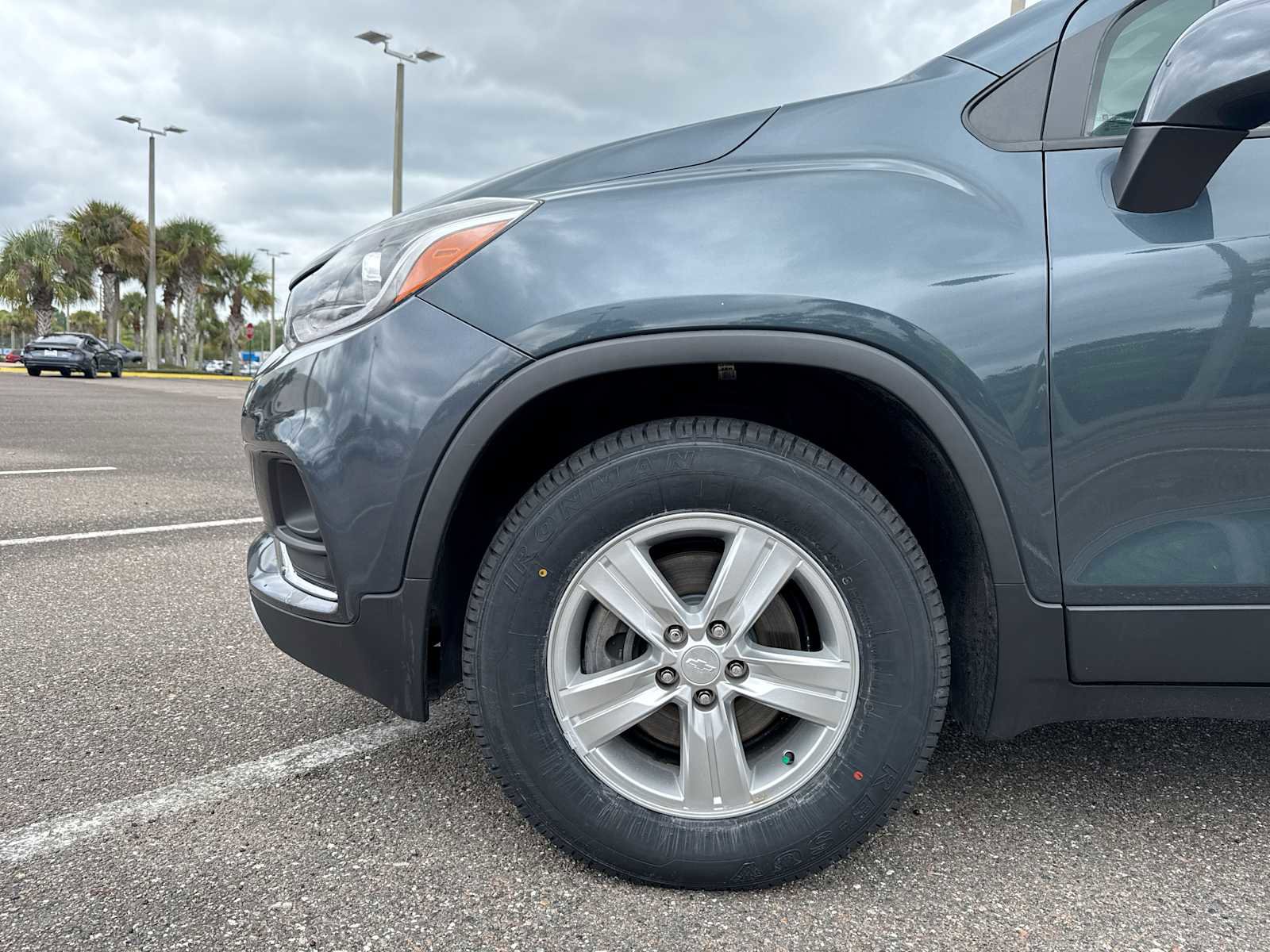 Used 2021 Chevrolet Trax LT AWD/4WD image 18