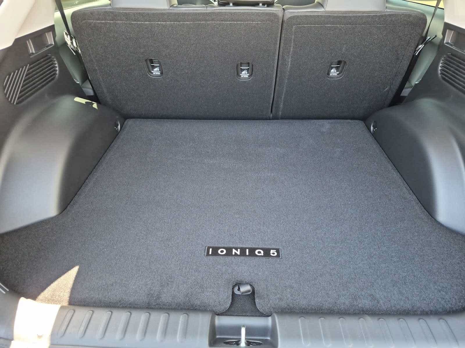New 2026 Hyundai Ioniq 5 SEL RWD image 32
