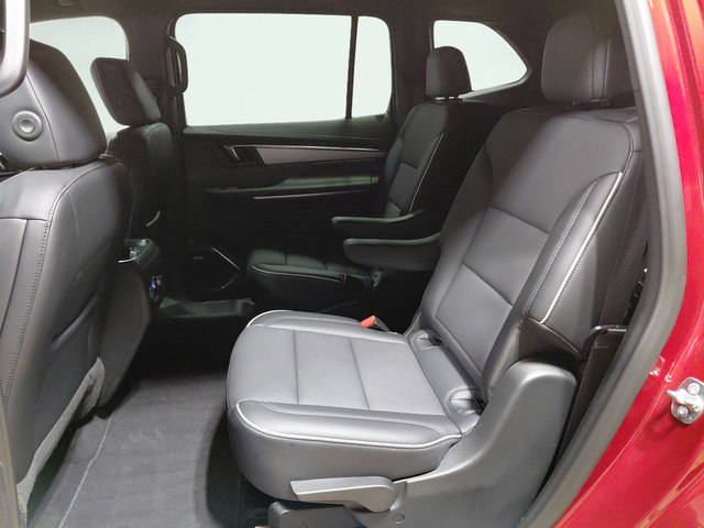 Used 2026 Buick Enclave Preferred AWD/4WD image 19