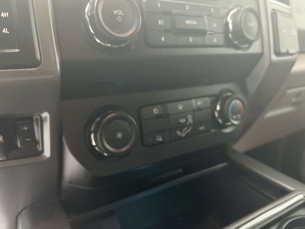 Used 2020 Ford F250 XLT w/ Tremor Off-Road Package AWD/4WD image 19