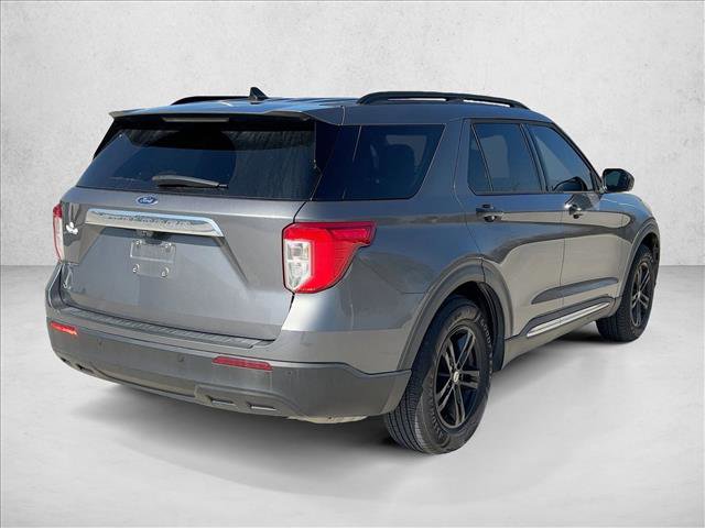 Used 2021 Ford Explorer XLT image 5
