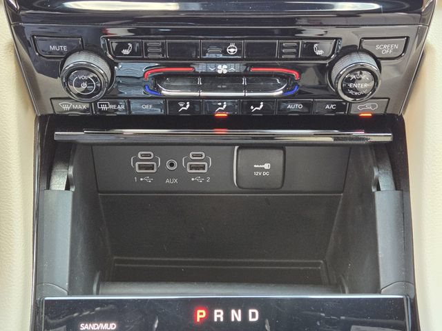 Certified 2023 Jeep Grand Cherokee Limited w/ Black Appearance Package AWD/4WD image 20
