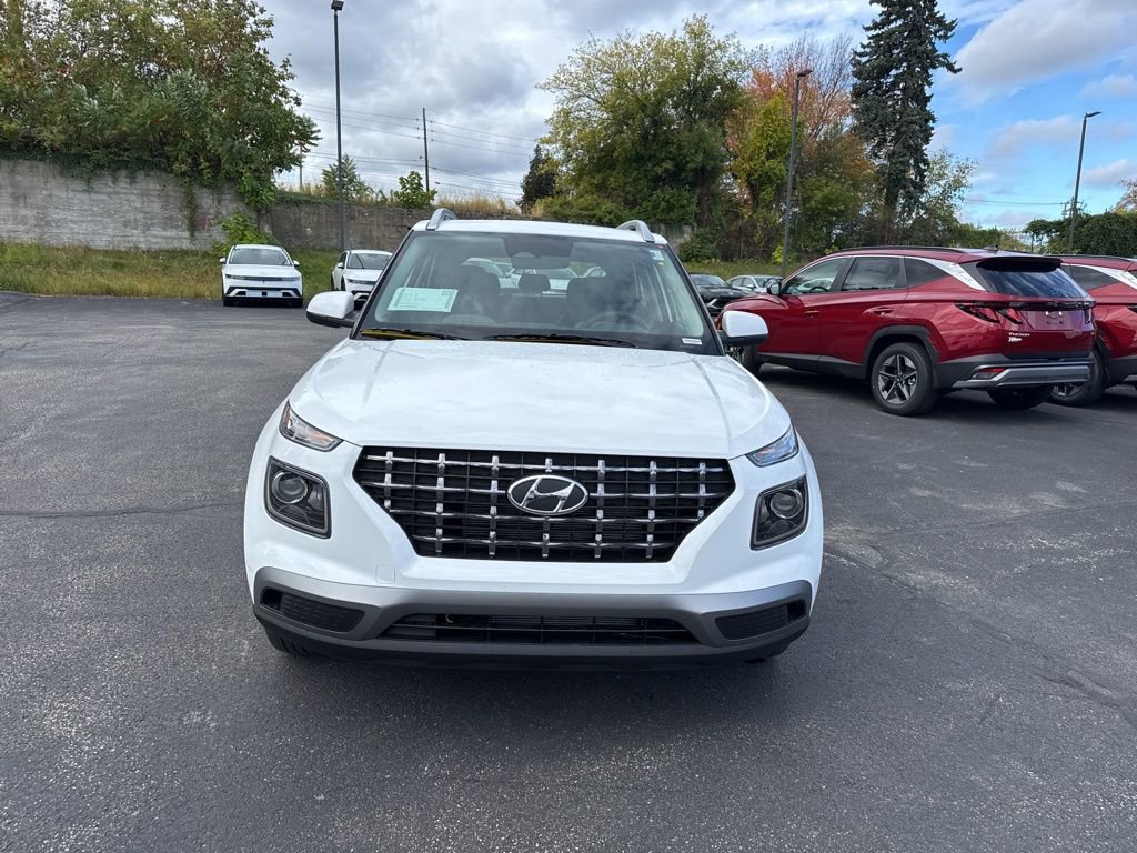 New 2026 Hyundai Venue SEL image 2