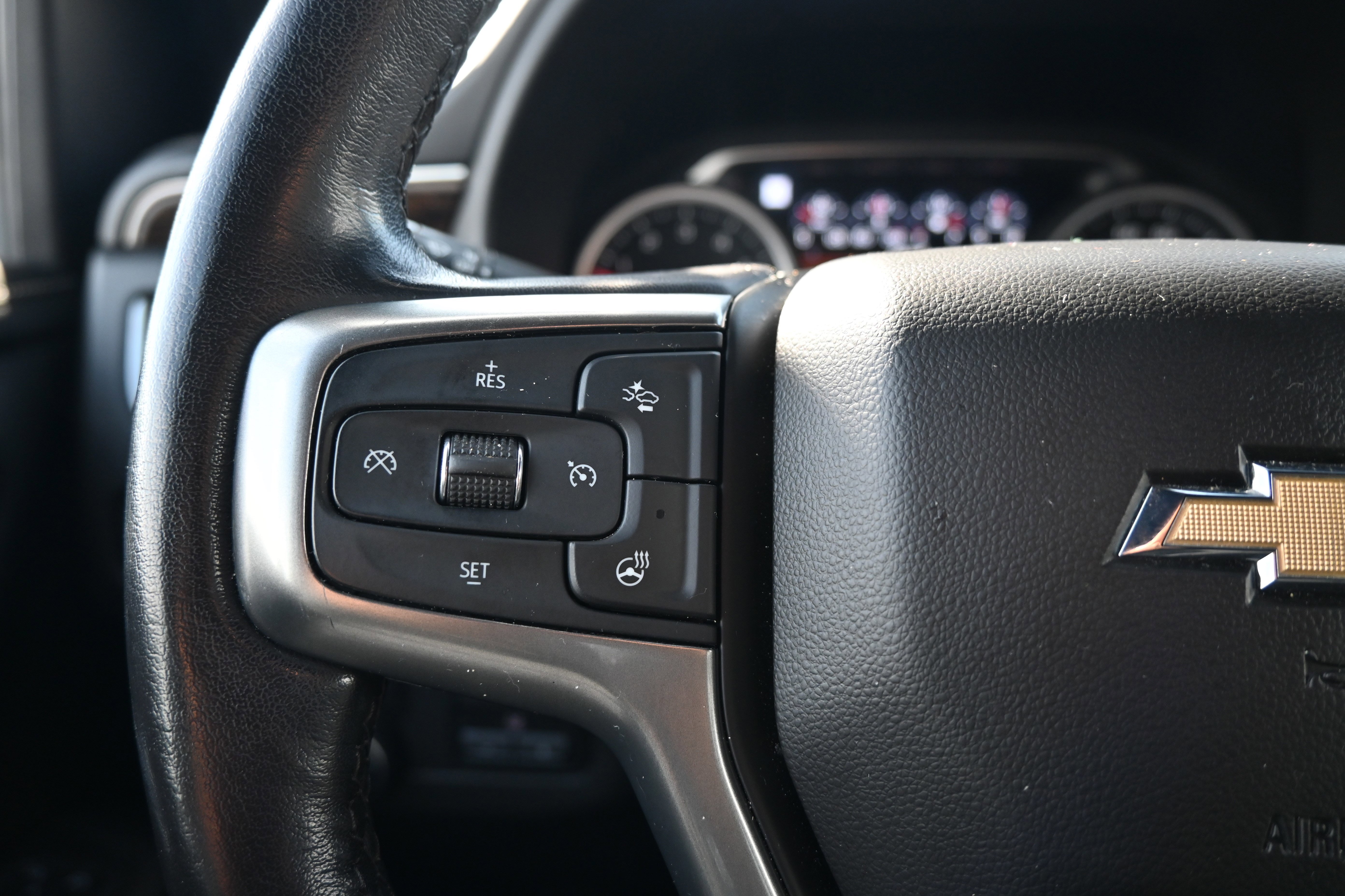 Used 2021 Chevrolet Tahoe Premier w/ Premium Package image 20