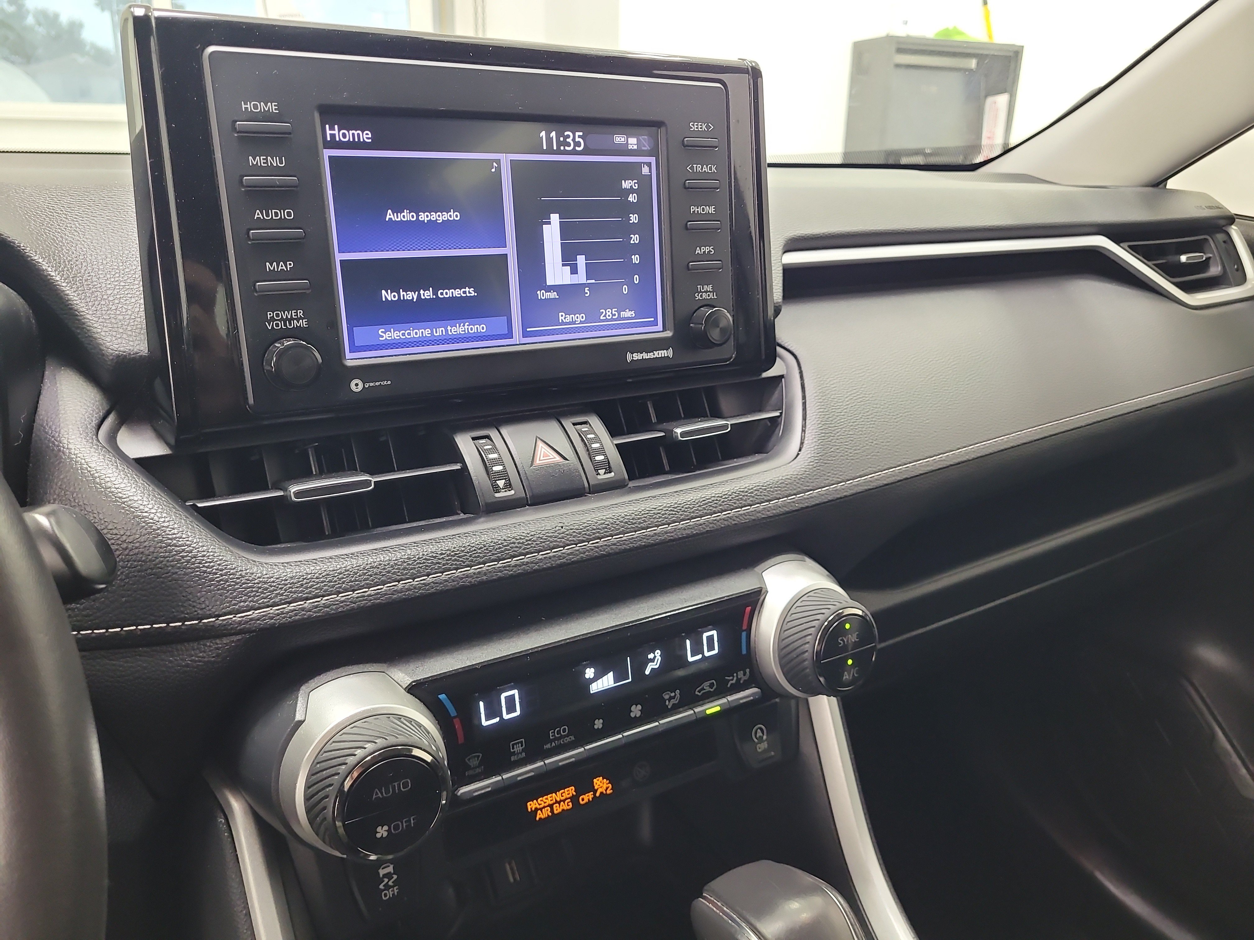 Used 2022 Toyota RAV4 XLE Premium FWD image 28