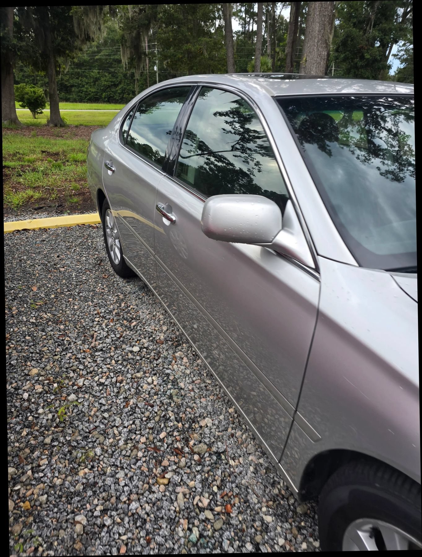 Used 2003 Lexus ES 330 w/ Premium Pkg FWD image 4
