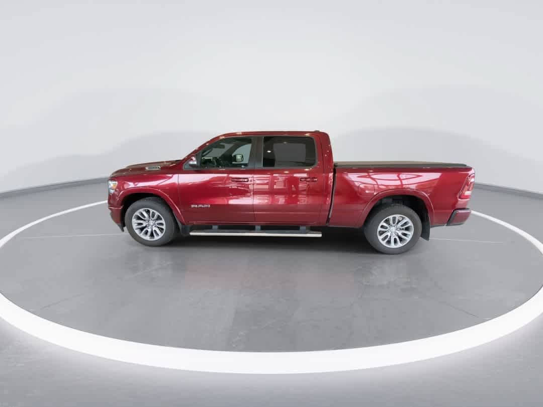 Used 2019 RAM 1500 Laramie w/ Sport Appearance Package AWD/4WD image 5
