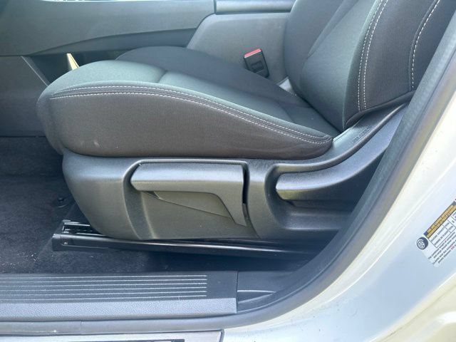 Used 2024 Nissan Rogue S AWD/4WD image 32