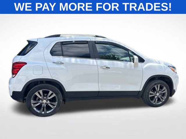 Used 2020 Chevrolet Trax LT w/ LT Convenience Package AWD/4WD image 4