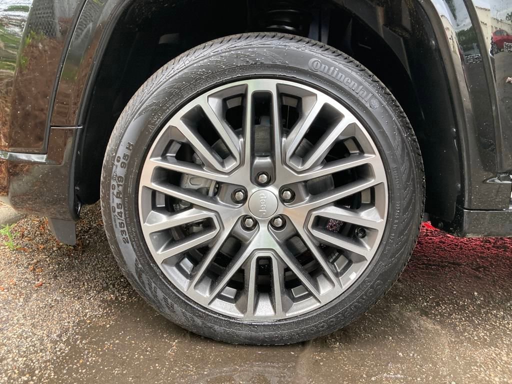 New 2024 Jeep Compass Limited w/ Elite Group image 29