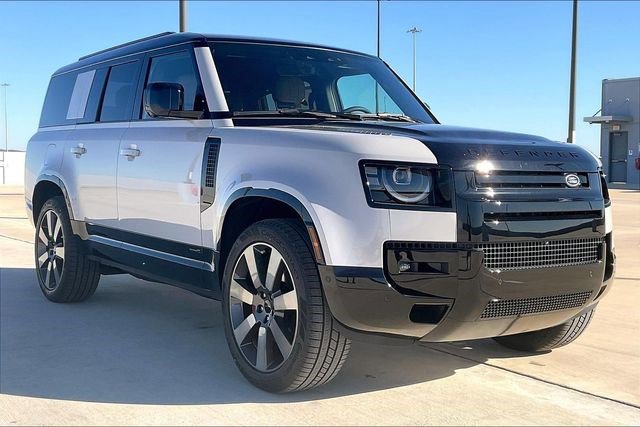 New 2026 Land Rover Defender 130 X image 2