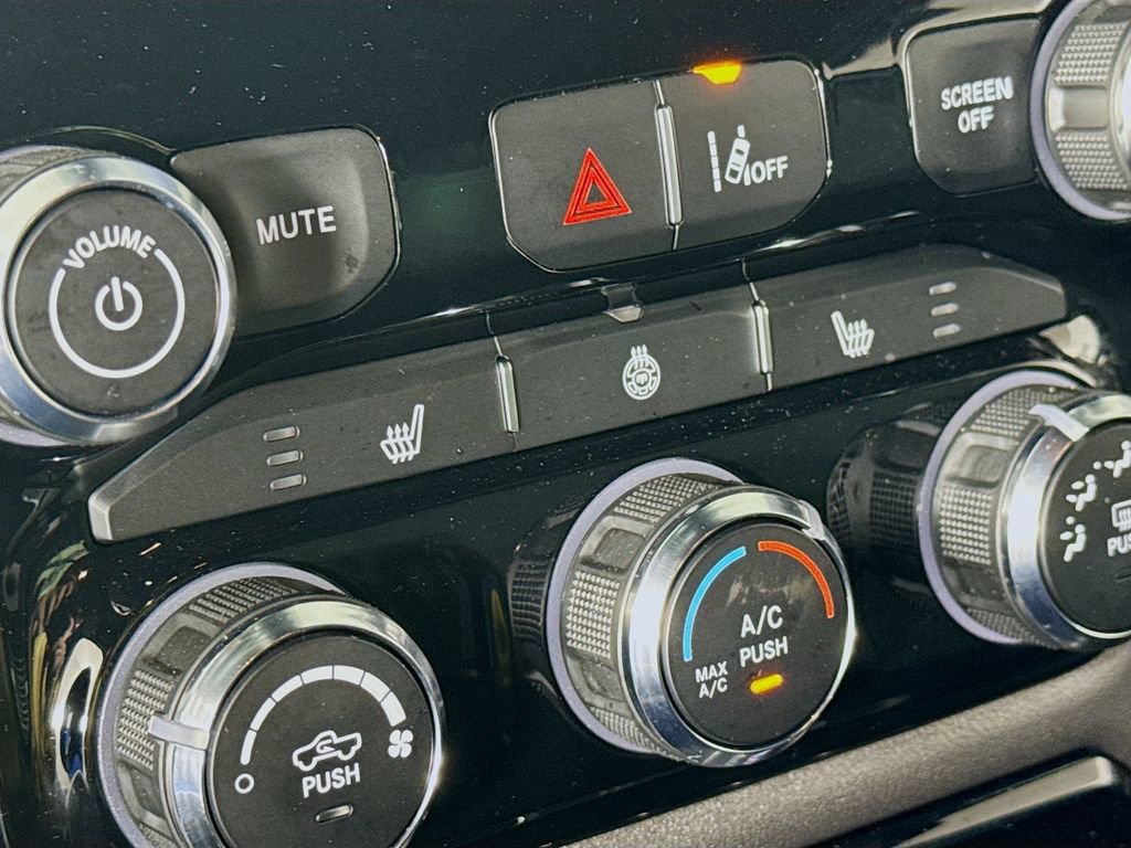 Used 2025 RAM 1500 Big Horn AWD/4WD image 19
