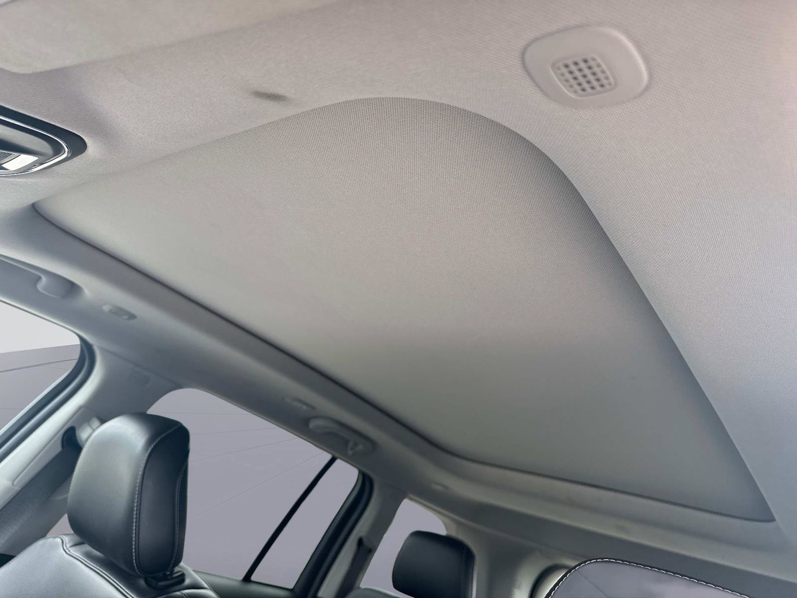 Used 2023 Jeep Grand Cherokee 4WD 4xe image 36